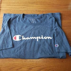 Men's Champion T-Shirt Size M